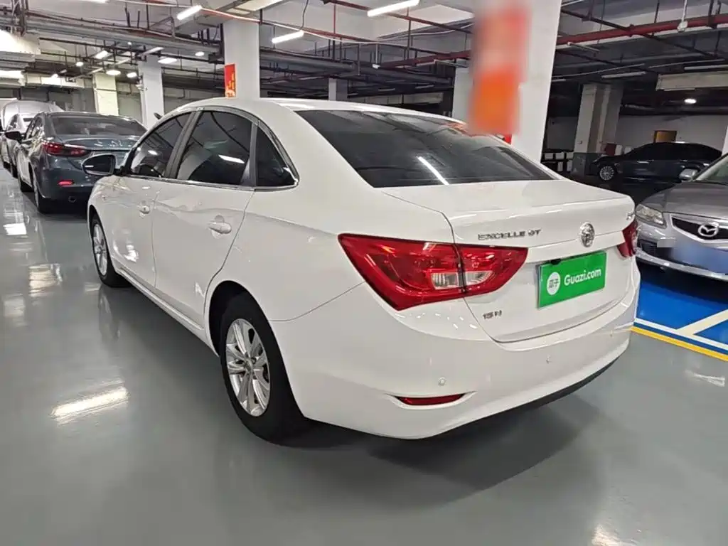 Фото 5 - Buick Excelle