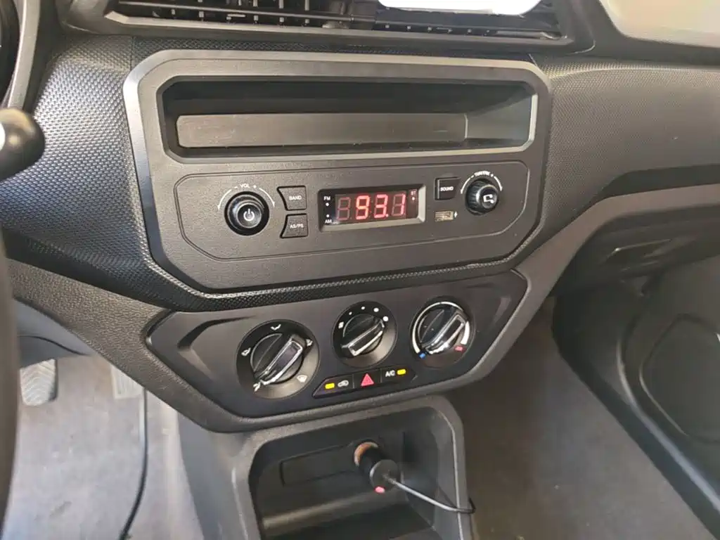 Wuling Motors Wuling Hongguang 2022 2021 1.5L S Basic LAR
