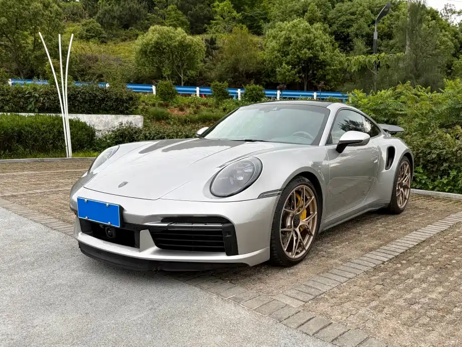 Porsche 911 2022 Turbo S 3.7T
