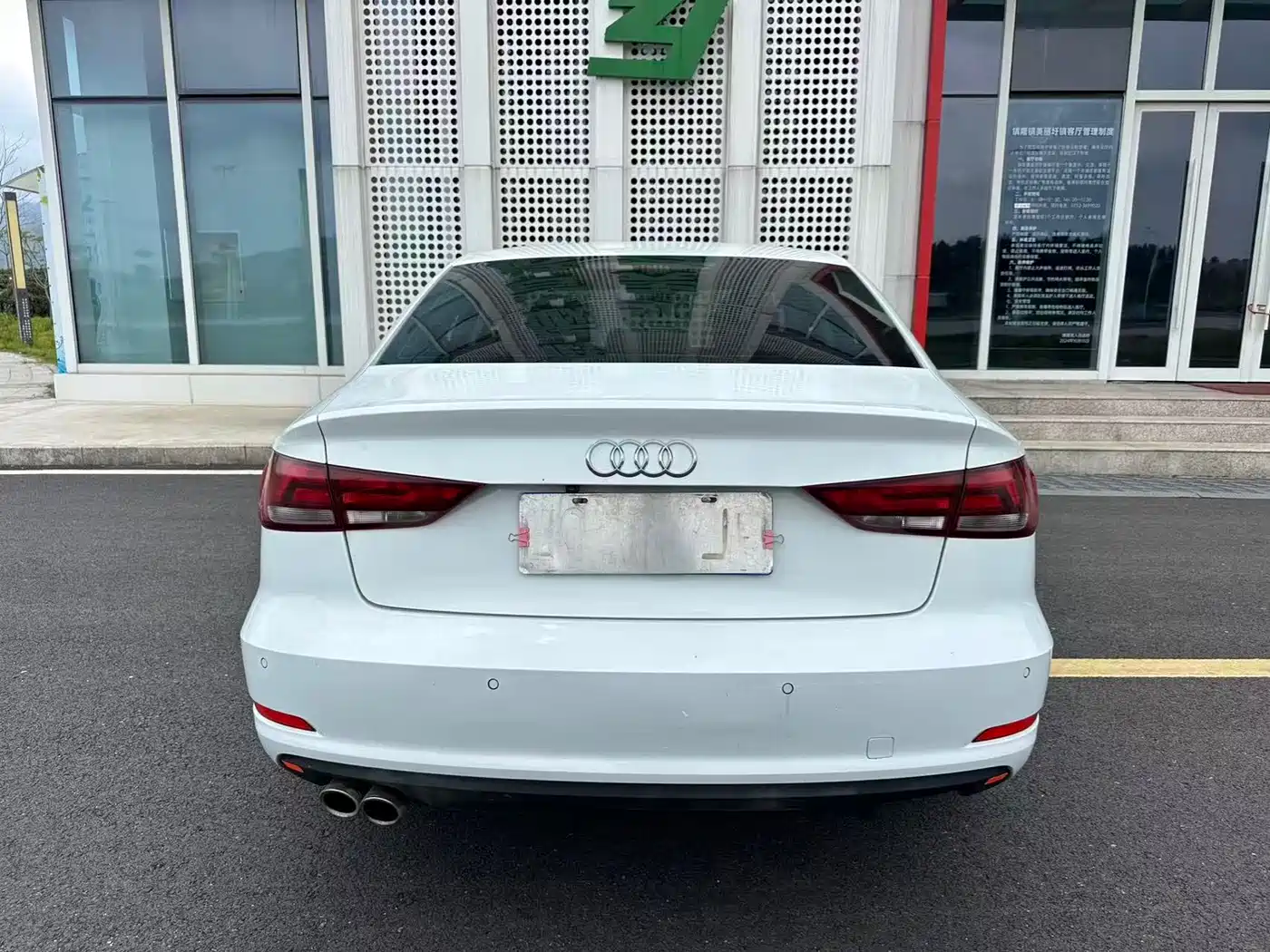 Audi A3 2016 Limousine 35 TFSI Progressive фото 5