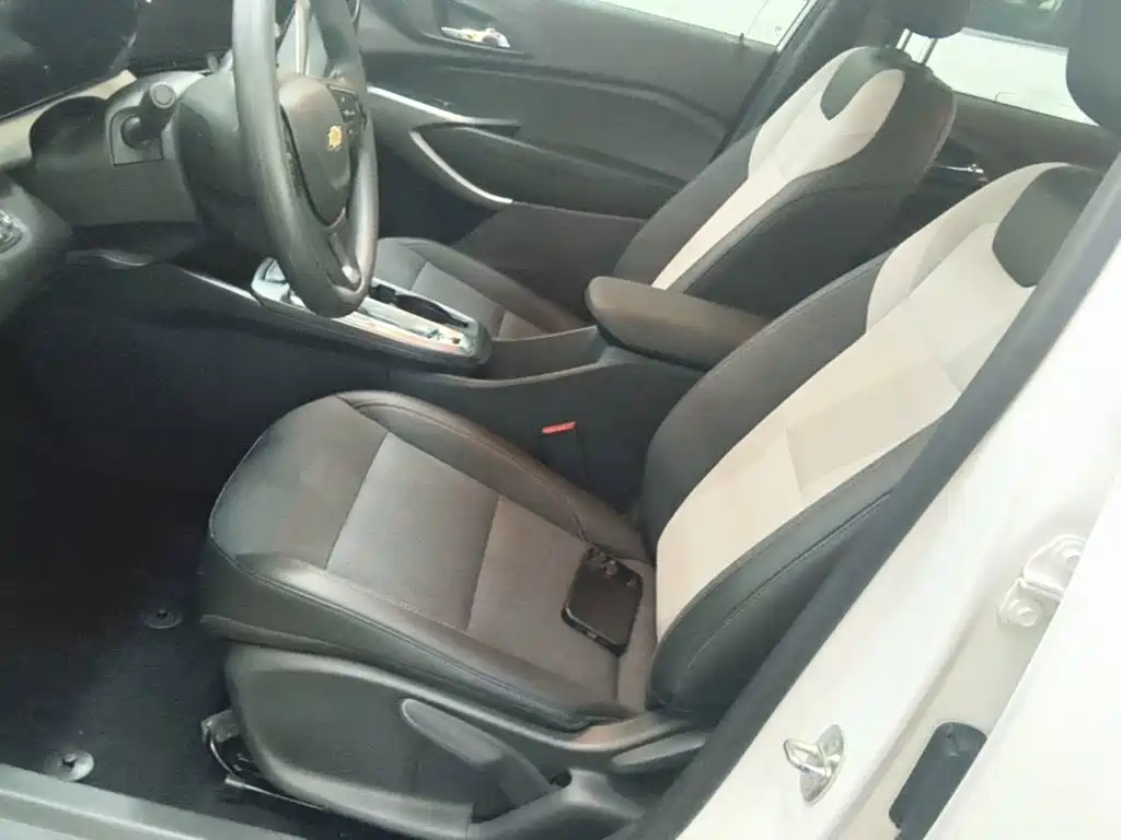 CHEVROLET XINGMAILUO