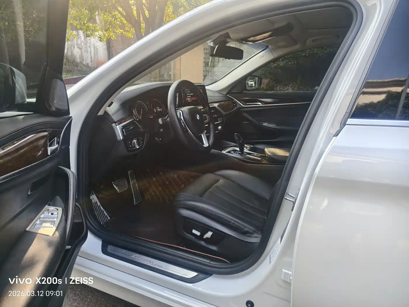 BMW 5 Series 2018 525Li Luxury Package фото 4