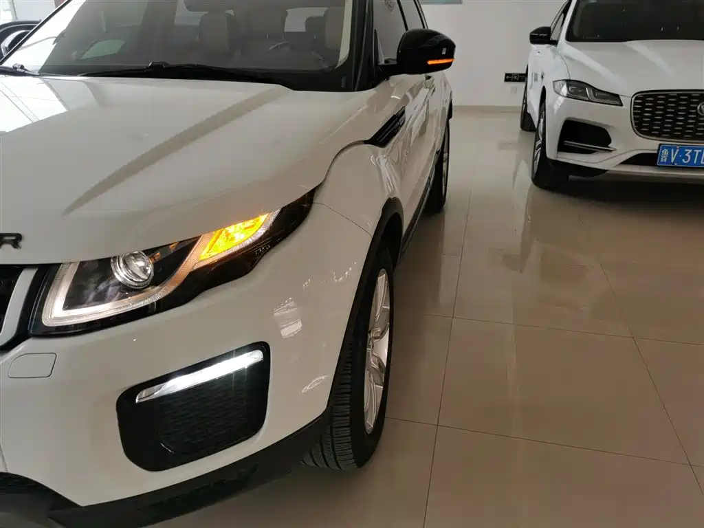 Land Rover Range Rover Evoque 2016 2.0T SE PLUS ZhiXiang фото 18