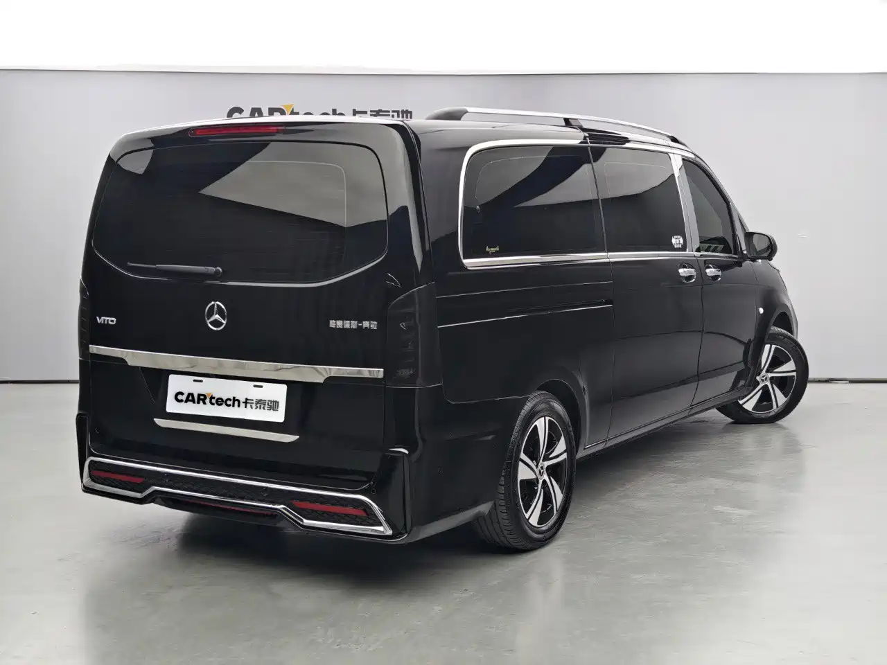 Mercedes-Benz Vito 2021 2.0T Business Edition 7-seater фото 3
