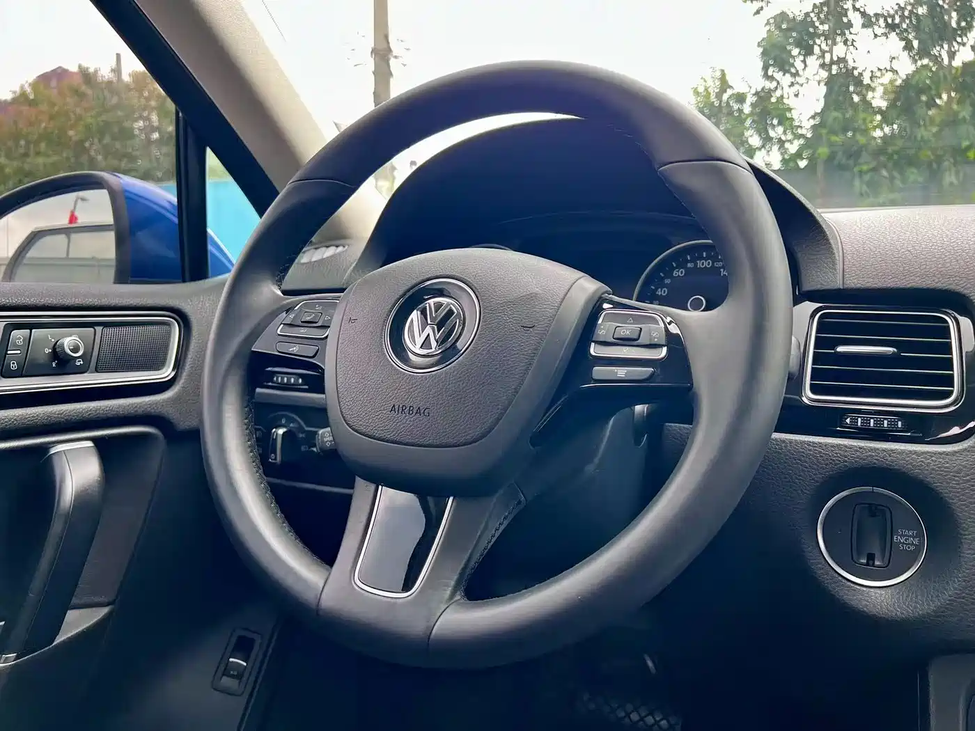 Photo 12 - Volkswagen Touareg