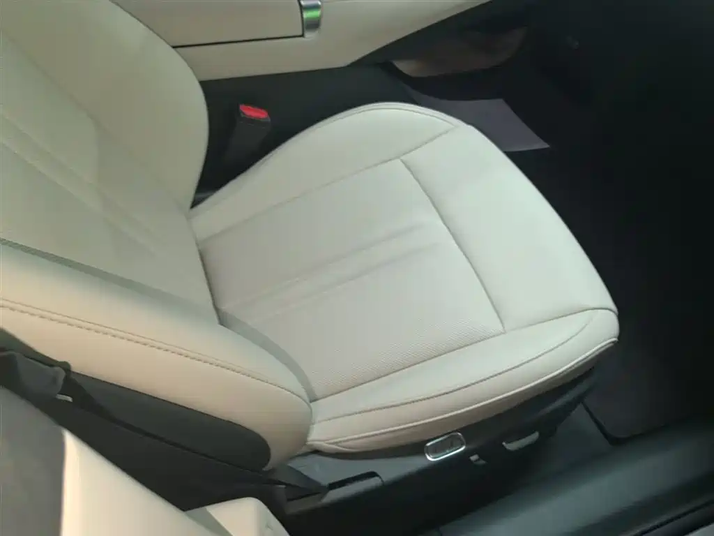 Xiaomi Auto Xiaomi YU7 2025 Ultra Long Range High Performance AWD Max Edition фото 25