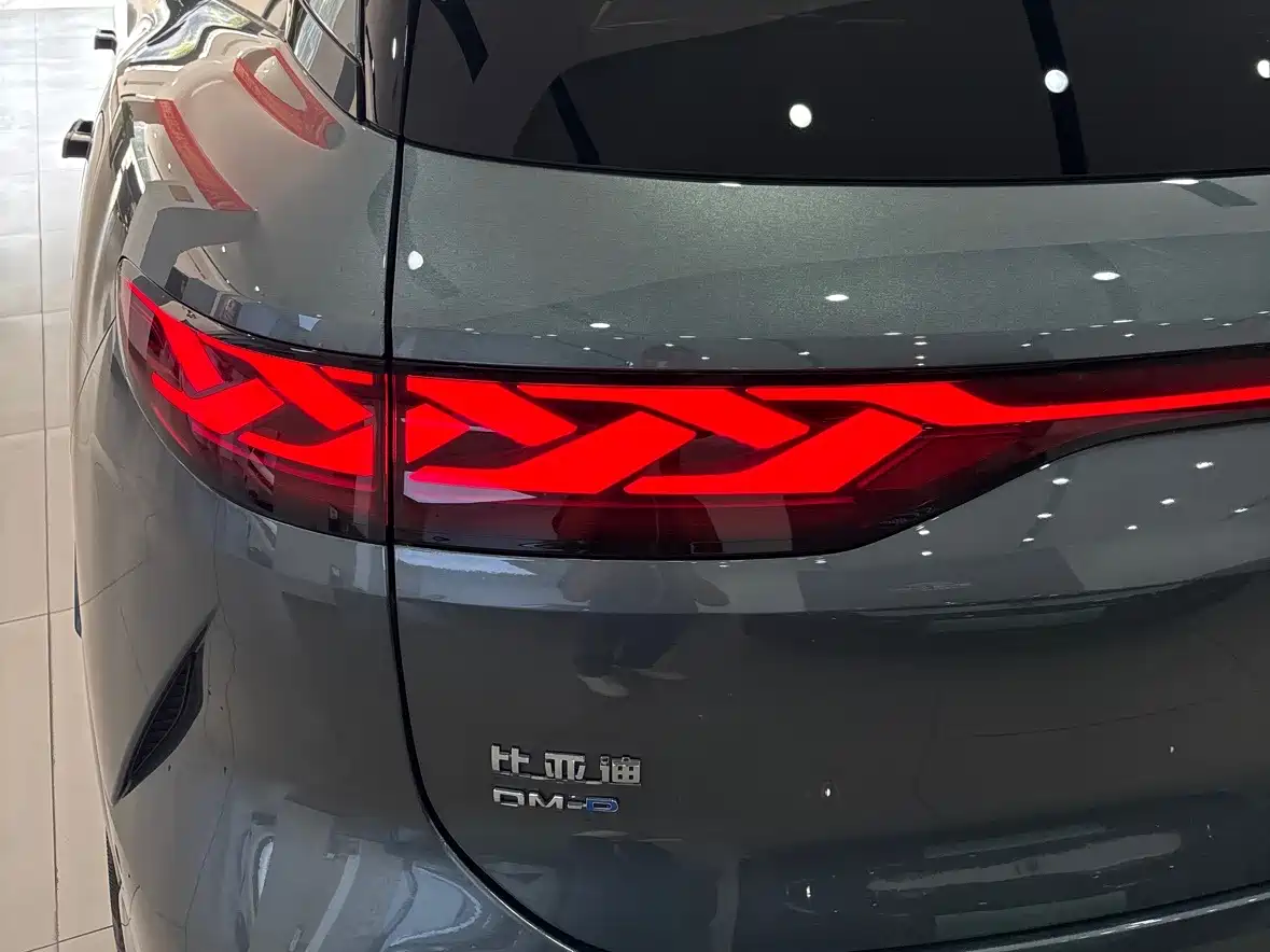 BYD Tang L 2025 DM 175KM Drone Player Edition фото 6