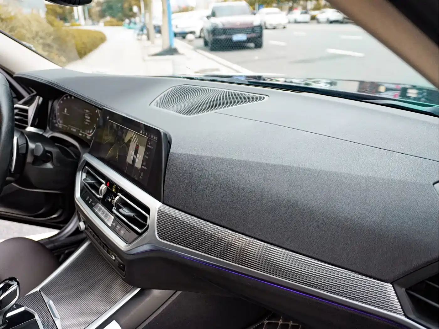 BMW 3 Series 2020 325Li M Sport Black Night Package фото 23