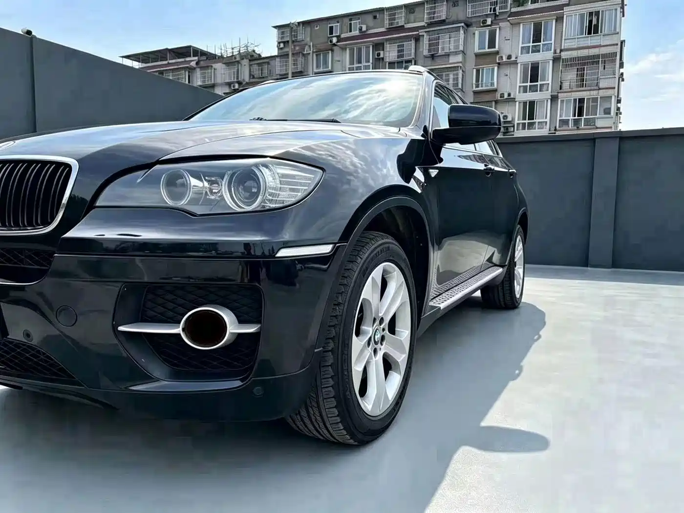 Photo 7 - BMW X6