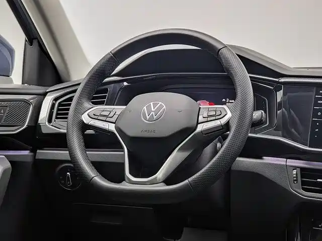 Volkswagen Tayron X 2020 330TSI 2WD Premium Smart Edition фото 11