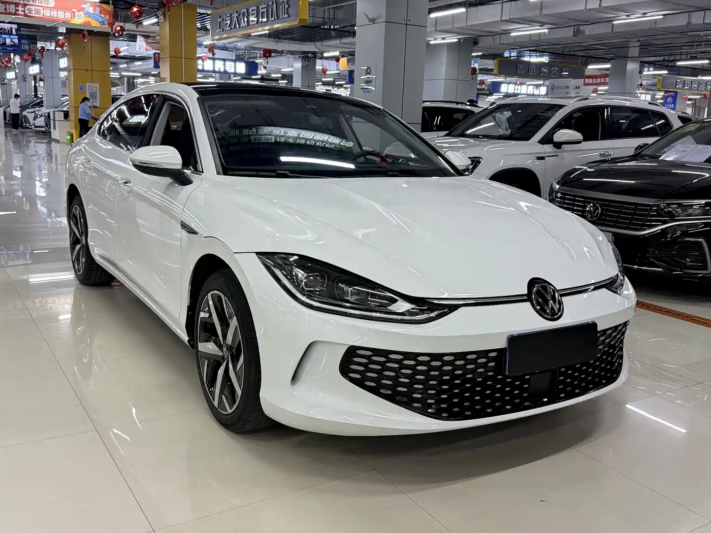 Volkswagen Lamando 2022 Lamando L 280TSI DSG Cool Edition фото 3