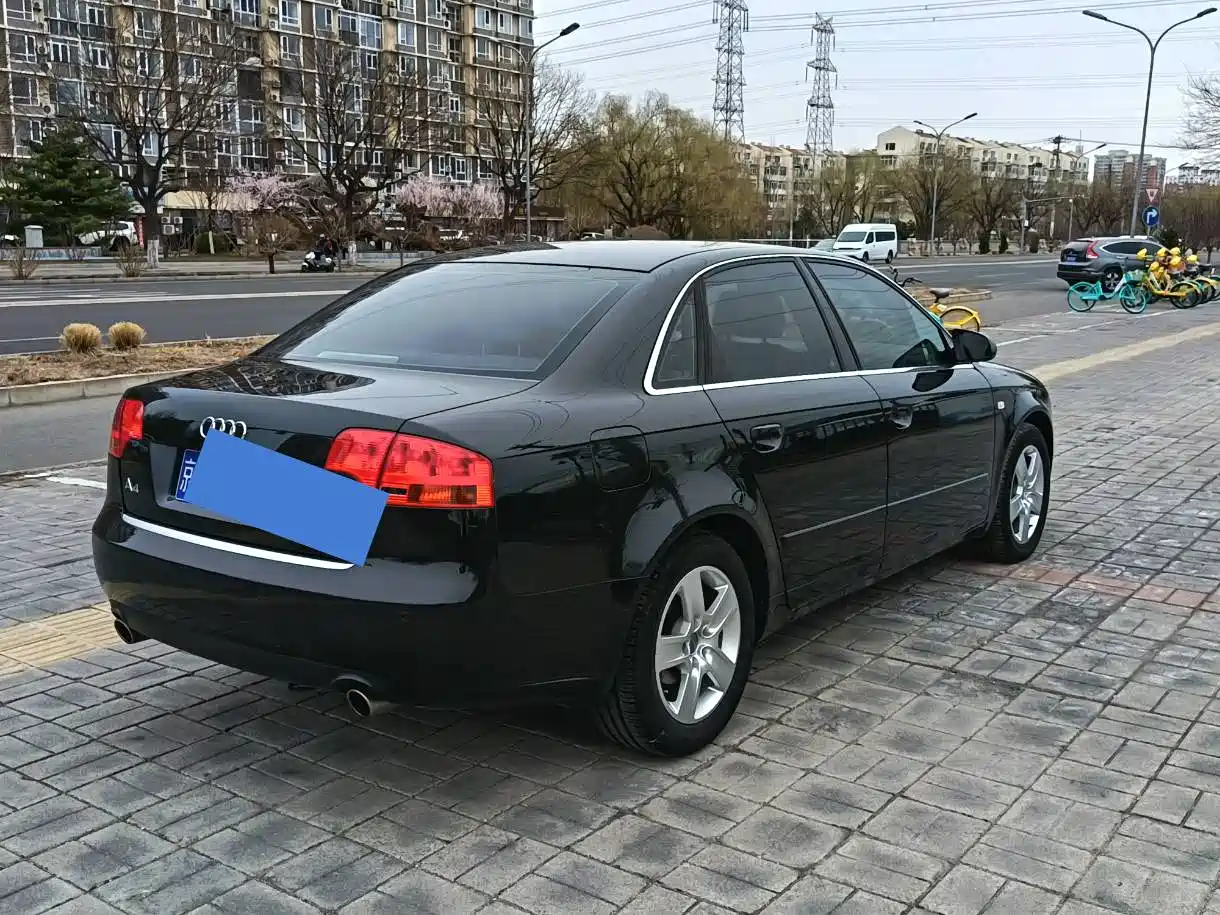 Audi A4 2008 Model 1.8T Automatic Comfort фото 5