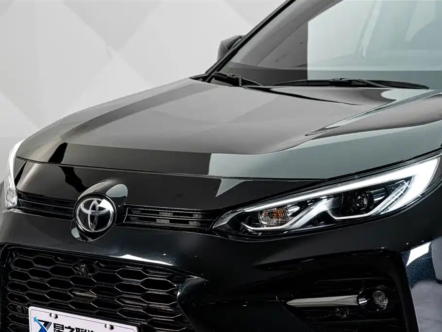 Toyota Wildlander 2023 2.0L CVT FWD Luxury PLUS фото 4