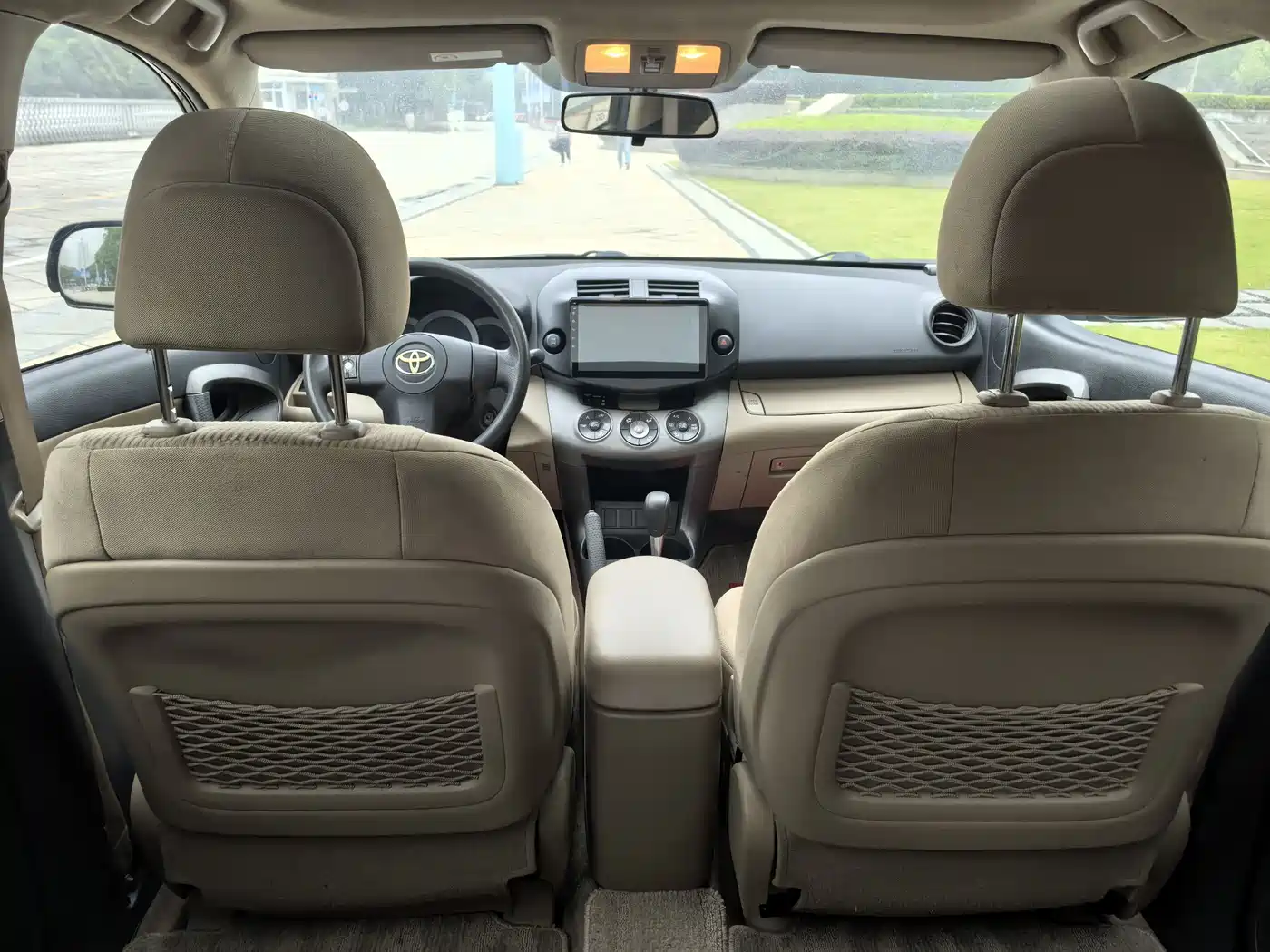 Toyota RAV4 Rongfang 2012 Styling Edition 2.0L Automatic 4WD фото 13