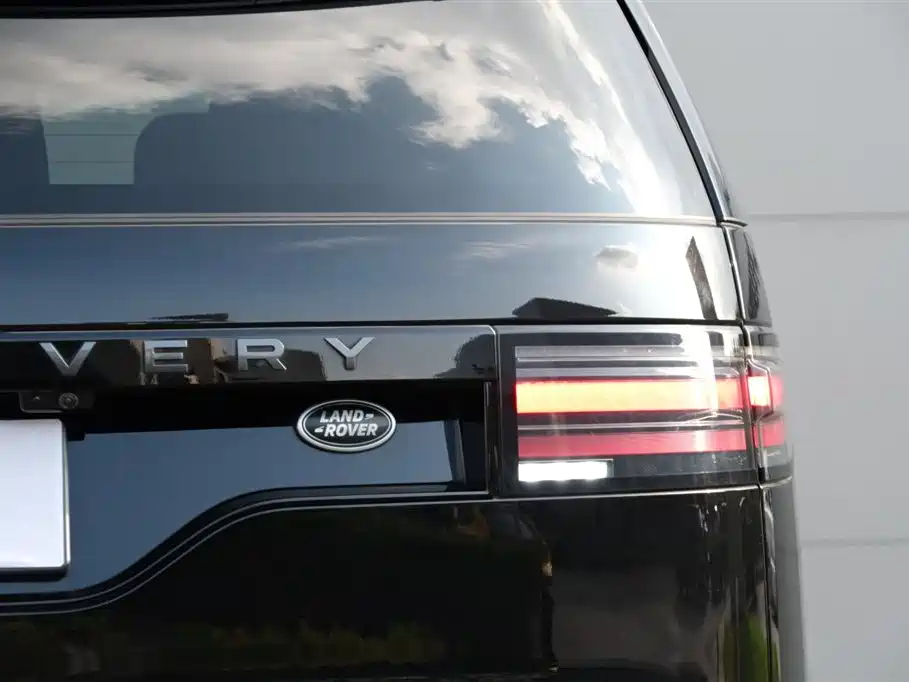 Land Rover Discovery 2025 2025 360PS Dynamic SE