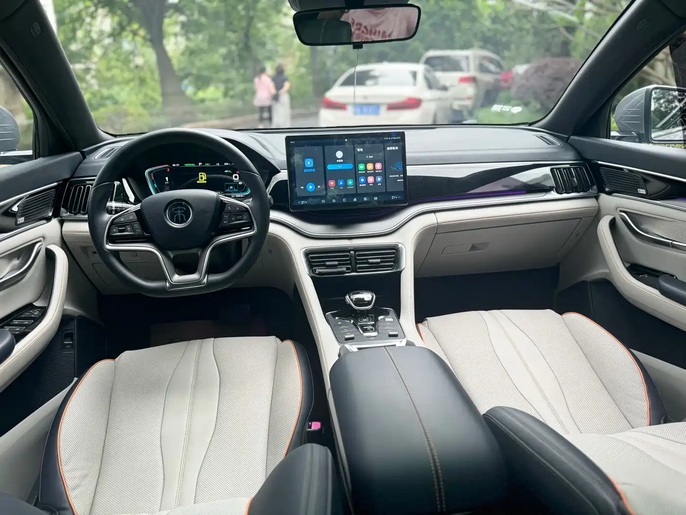BYD Song PLUS PHEV 2021 DM-i 51KM Honor фото 10