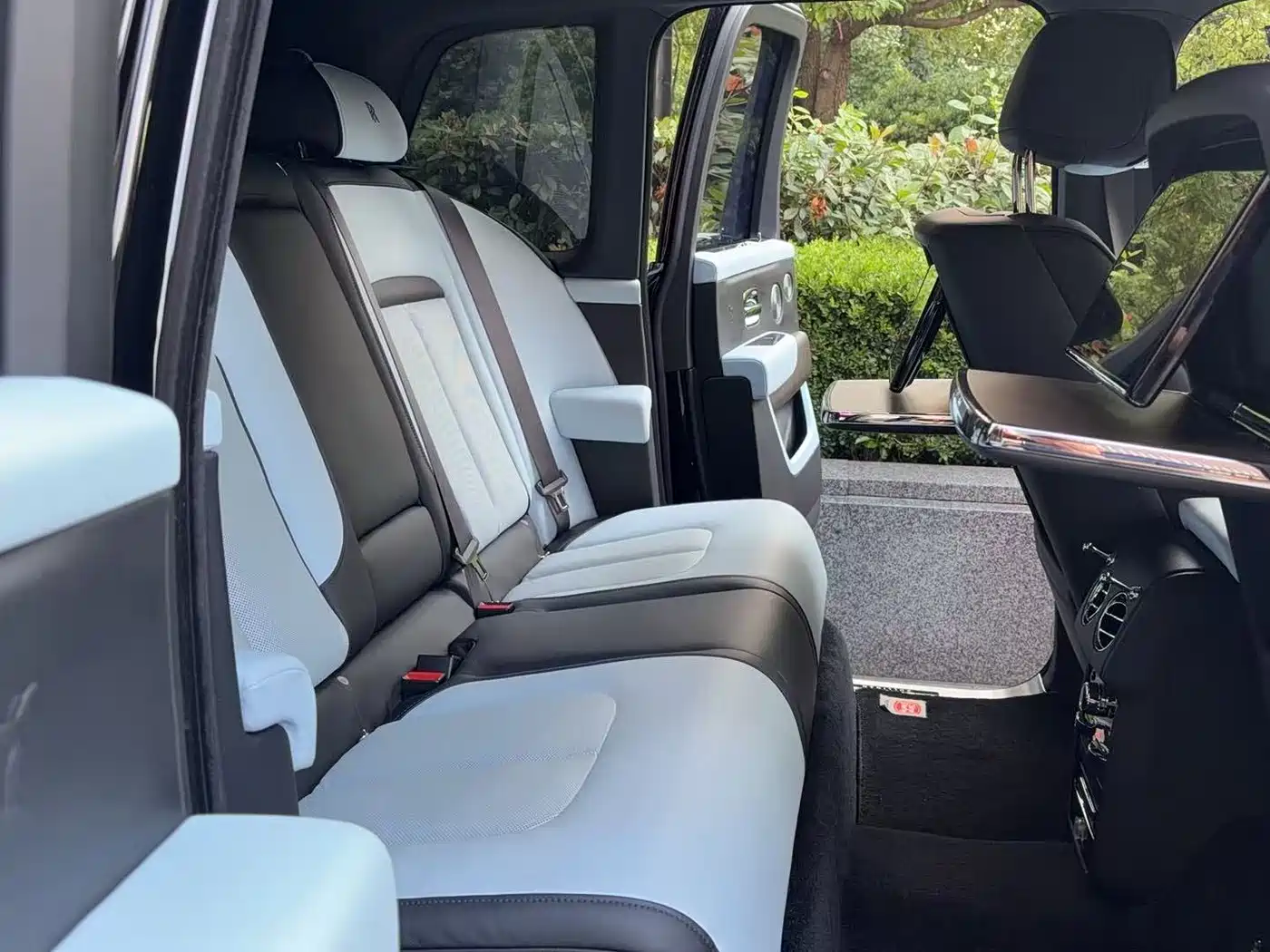 Rolls-Royce Cullinan 2024 2018 5-Seater Version