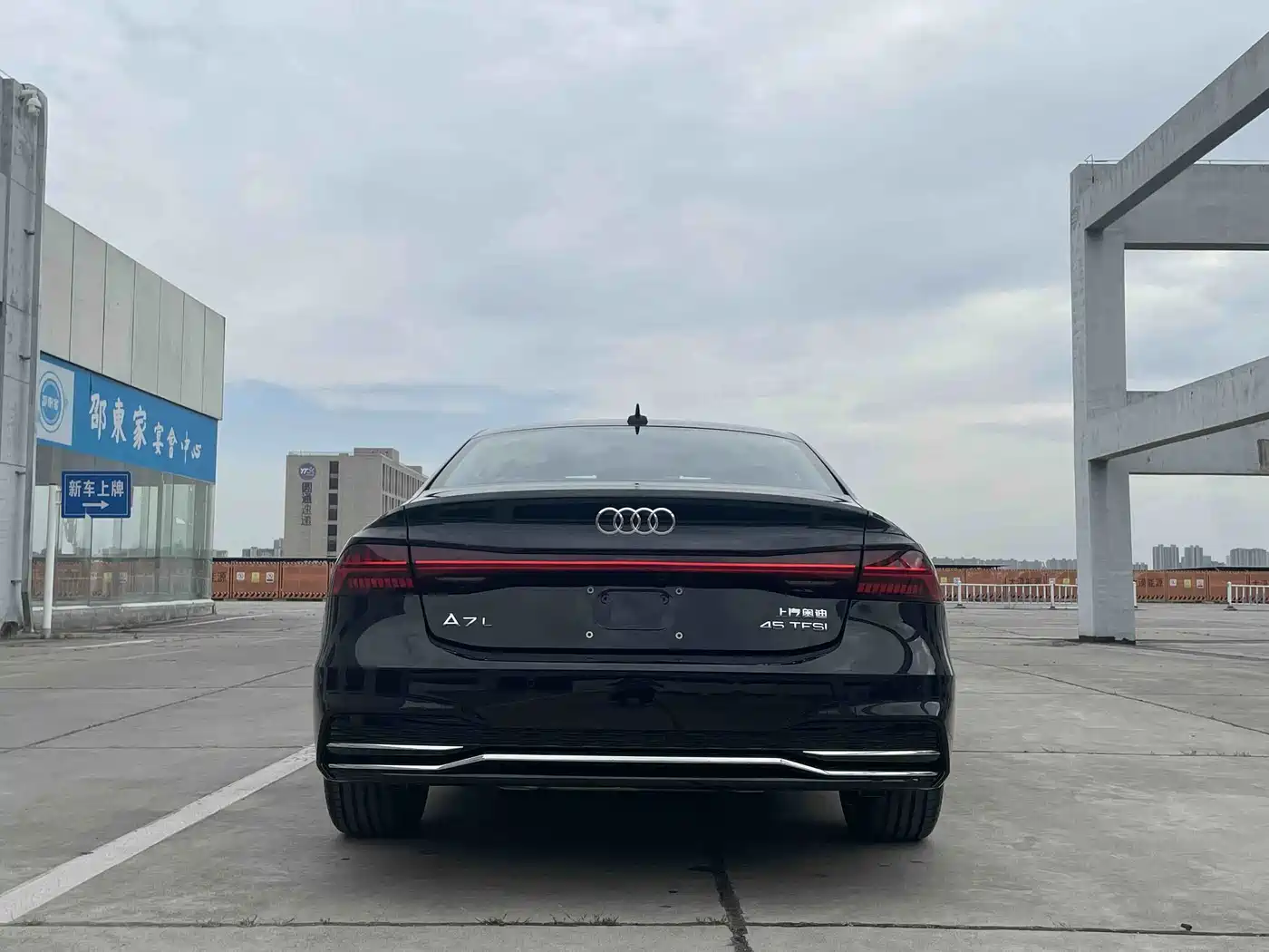 Audi A7L 2026 2025 Model Year 45 TFSI Luxury