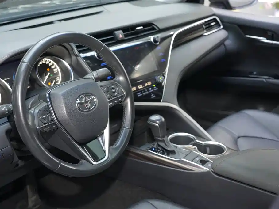 Toyota Camry 2019 2.0G Luxury Edition China VI фото 11