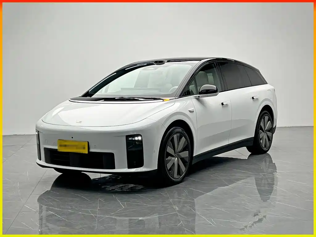 Li Auto Li Auto i6 2025 4WD Base Model