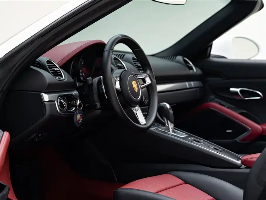 Porsche 718 2016 Boxster 2.0T фото 9