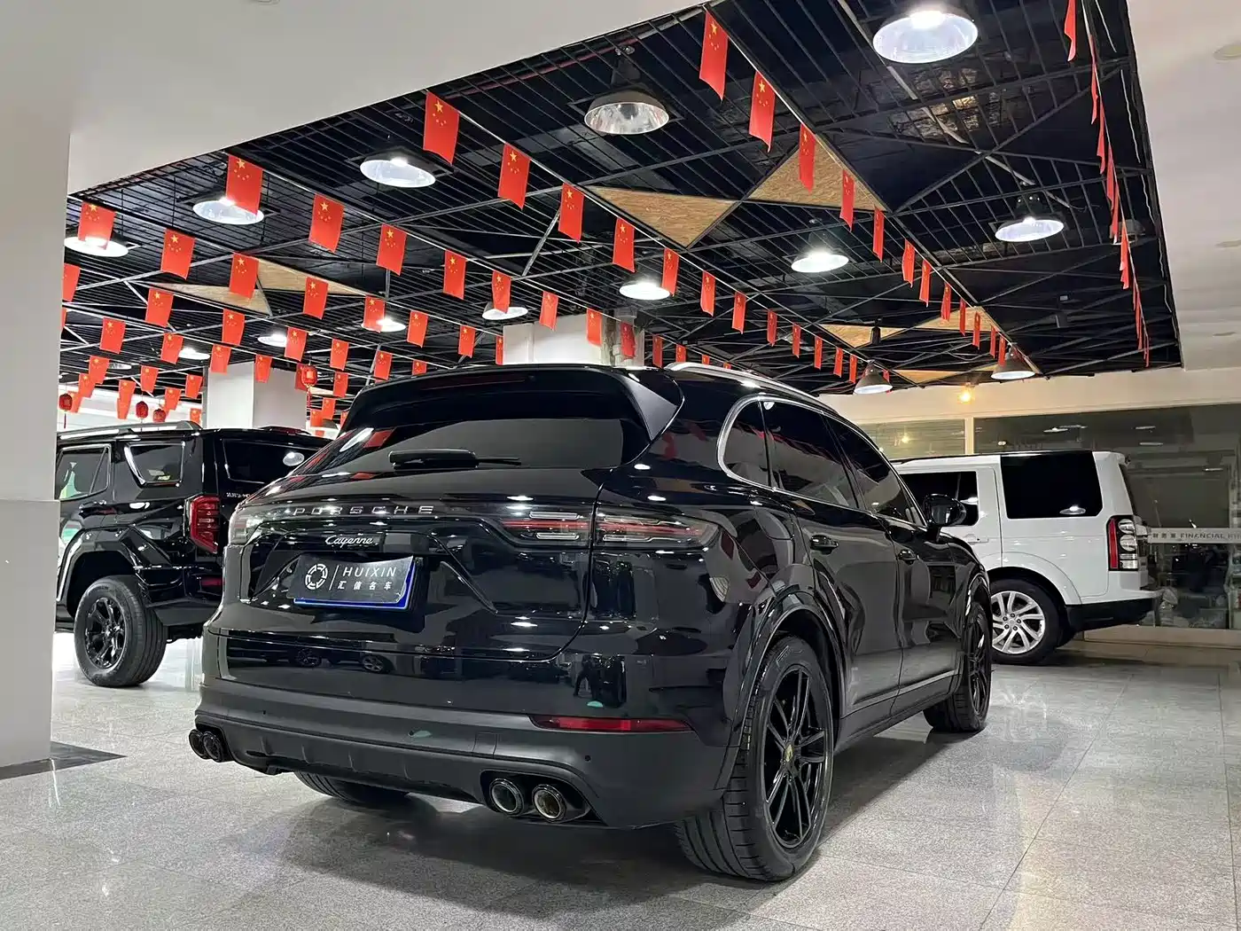 Porsche Cayenne 2022 Cayenne 3.0T Platinum Edition фото 16