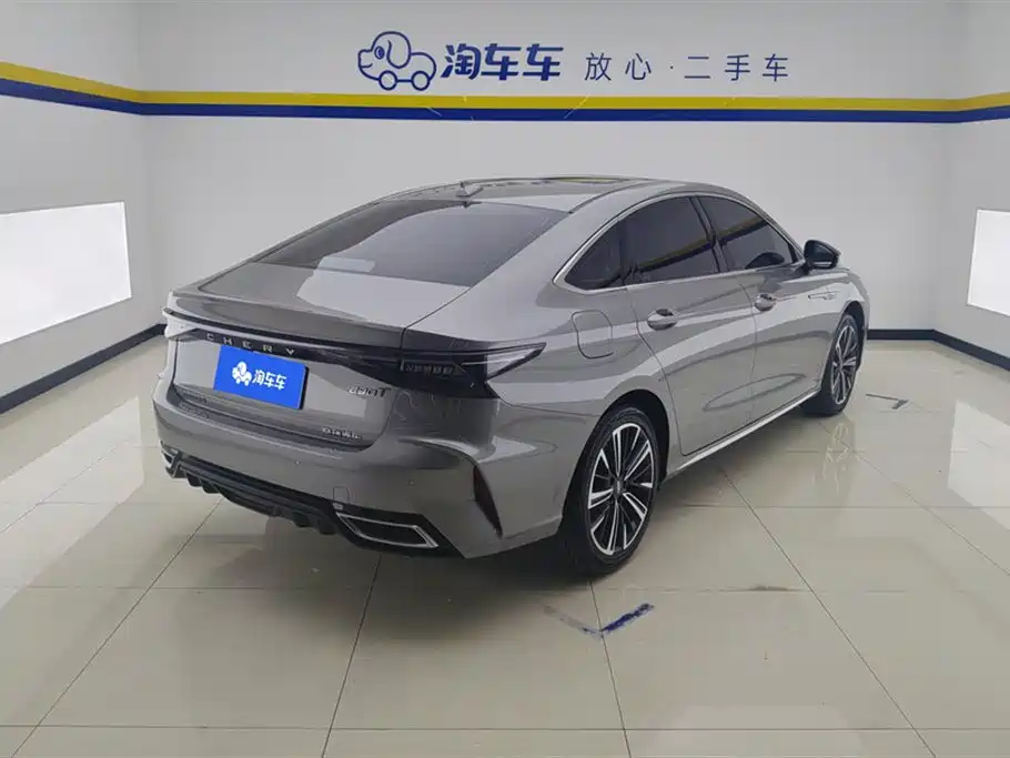 CHERY ARRIZO 8