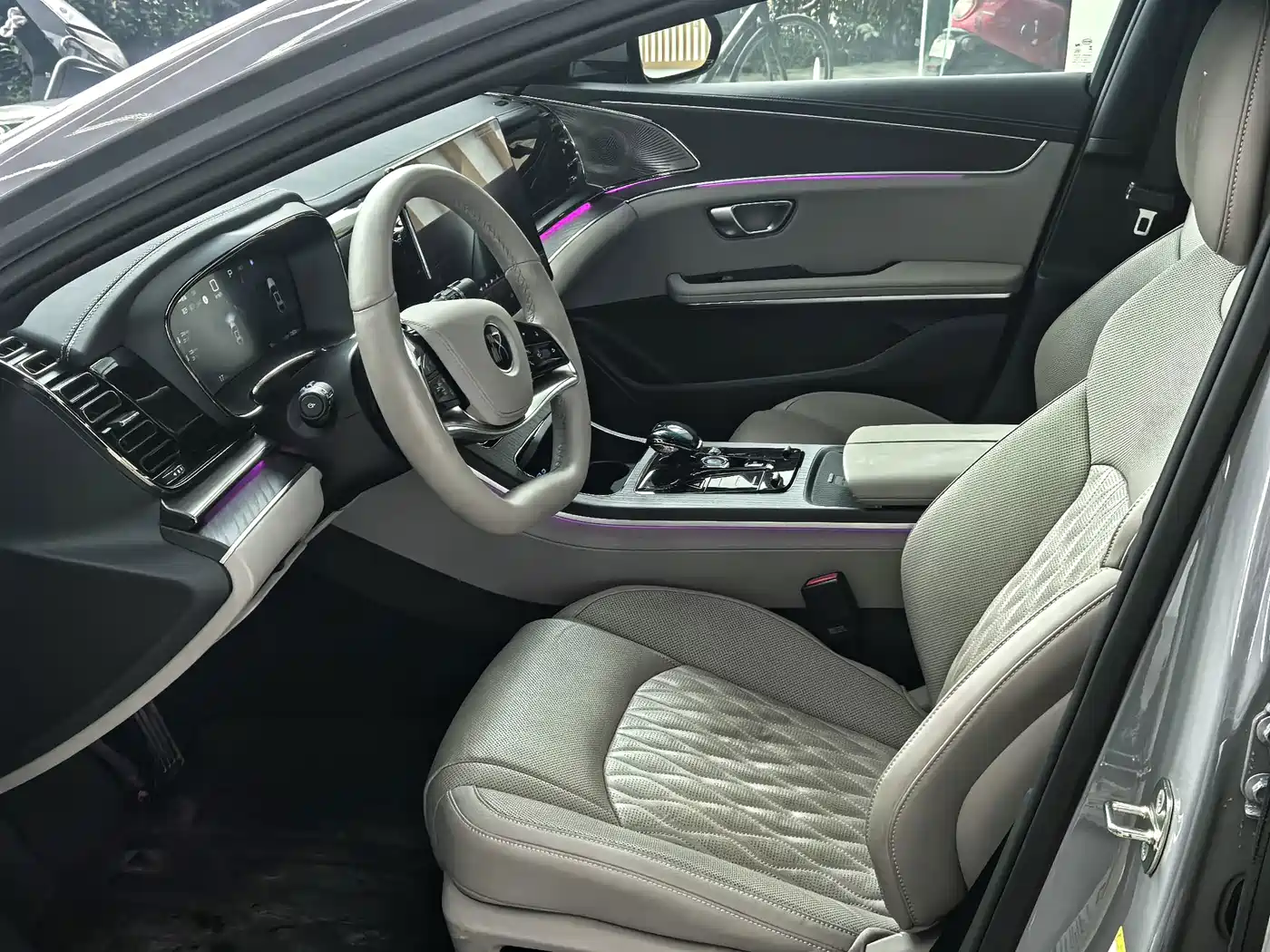 BYD Han 2025 2025 DM-i Smart Driving Edition 125KM LiDAR Flagship