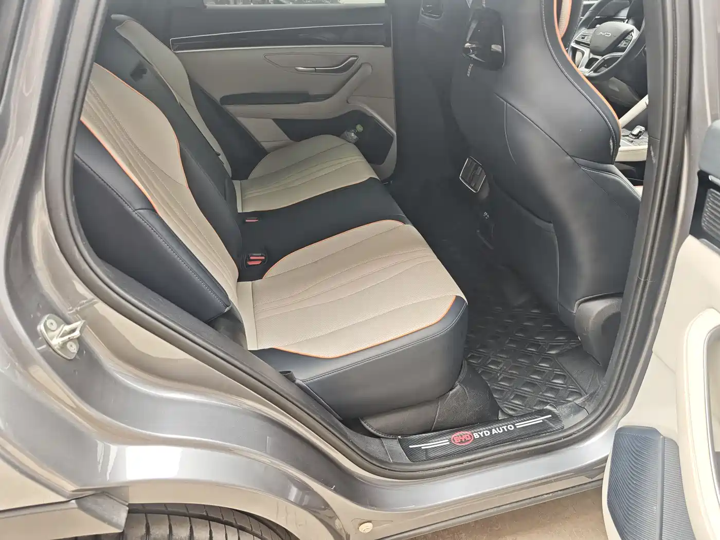 BYD Song PLUS PHEV 2023 Champion Edition EV 520KM Flagship фото 11
