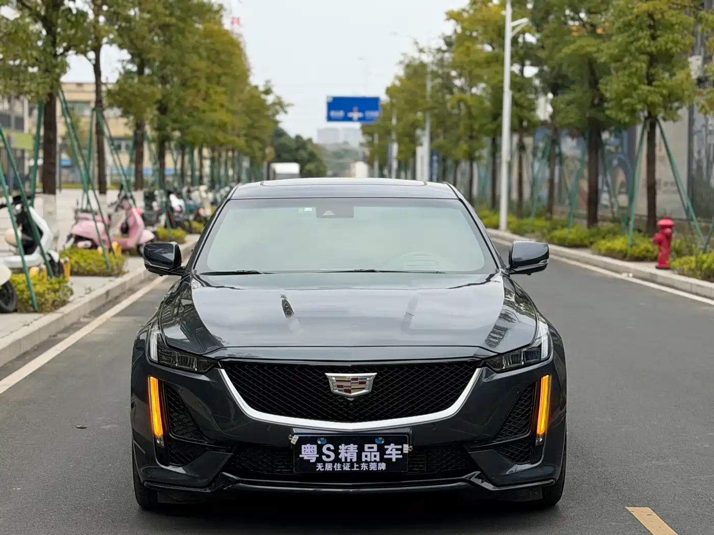 CADILLAC CT5