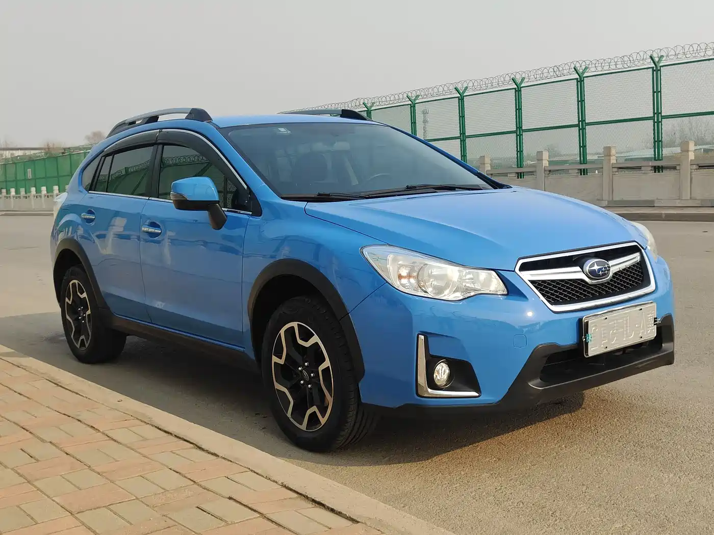 Subaru XV 2016 Model 2.0i Progressive Edition фото 3