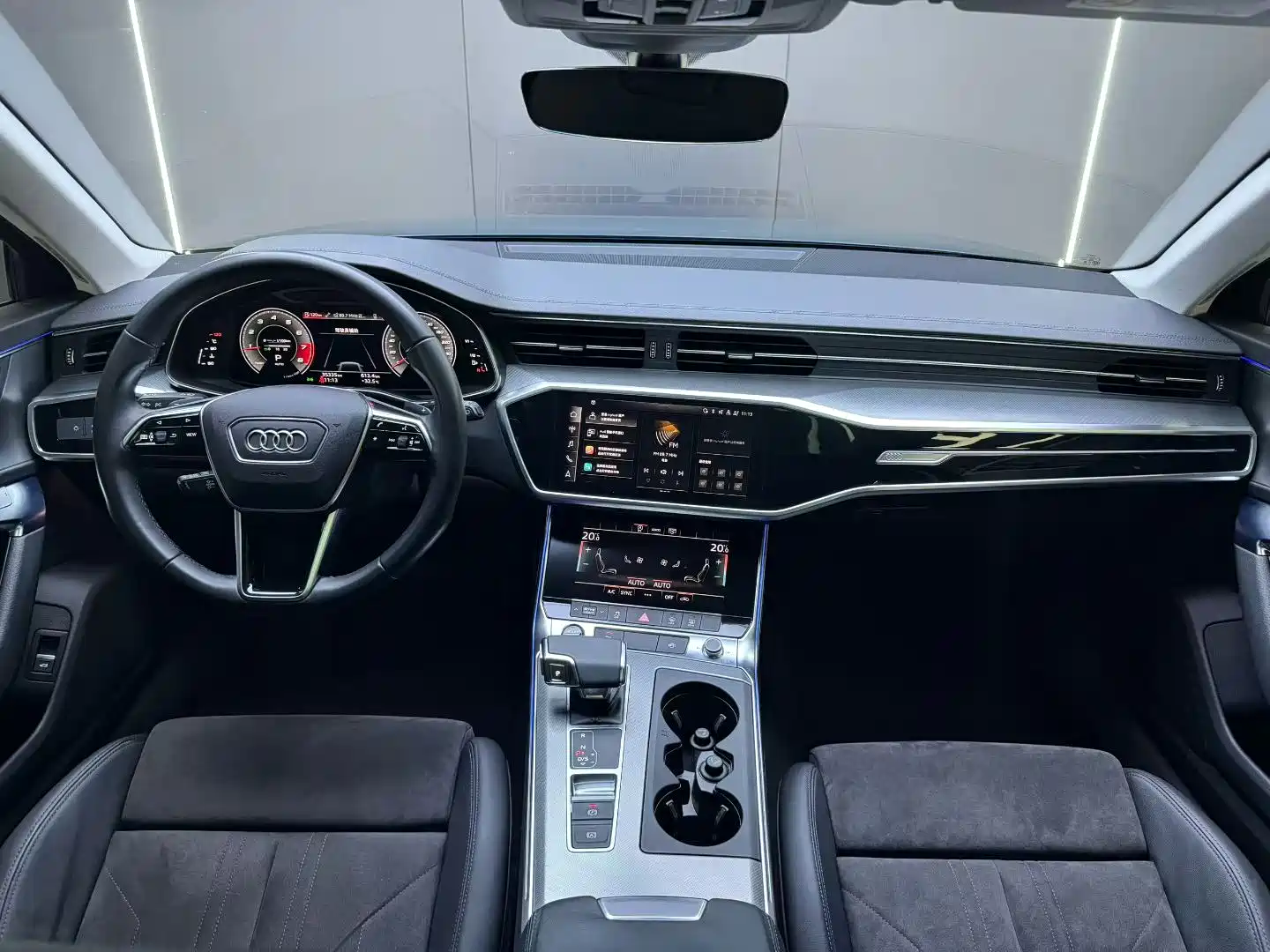 Фото 7 - Audi A6 (Import)