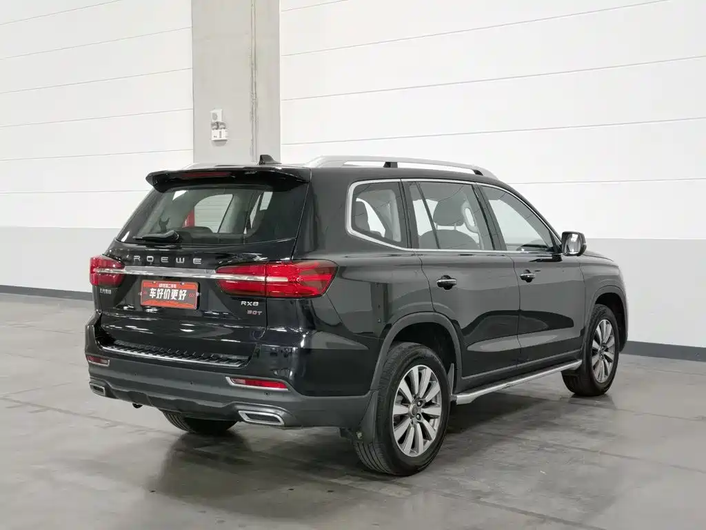 Фото 2 - Roewe RX8