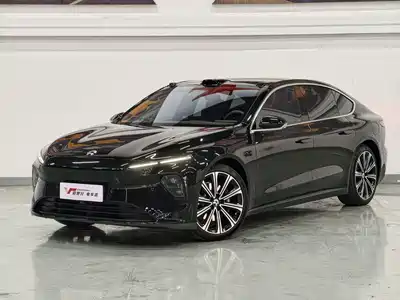 NIO ET7