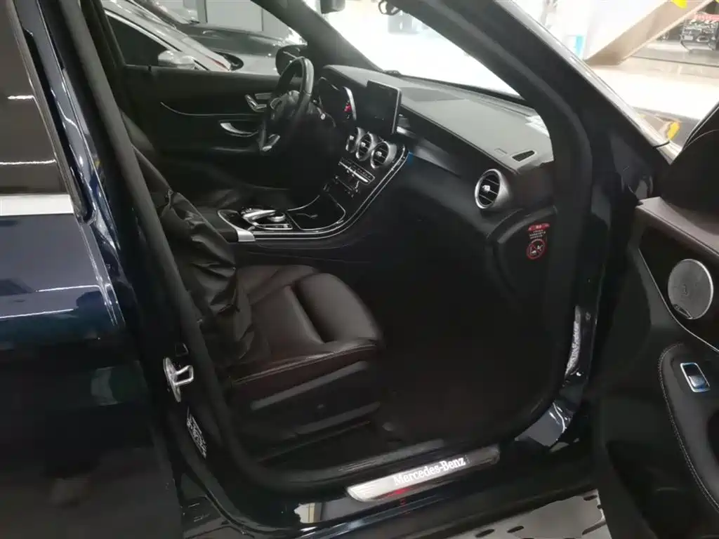Mercedes-Benz GLC 2017 GLC 260 4MATIC Dynamic фото 25