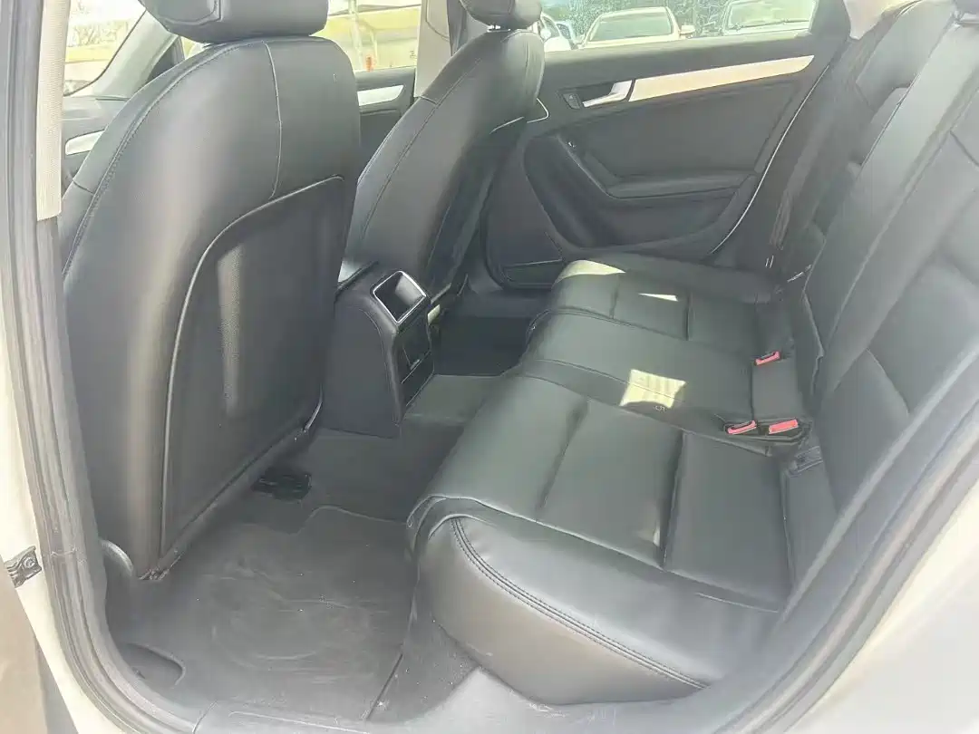 Audi A4L 2013 35 TFSI Automatic Standard фото 7