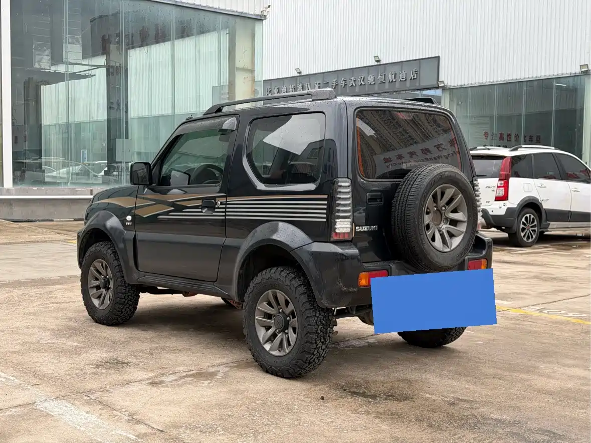 Фото 6 - Suzuki Jimny (Import)