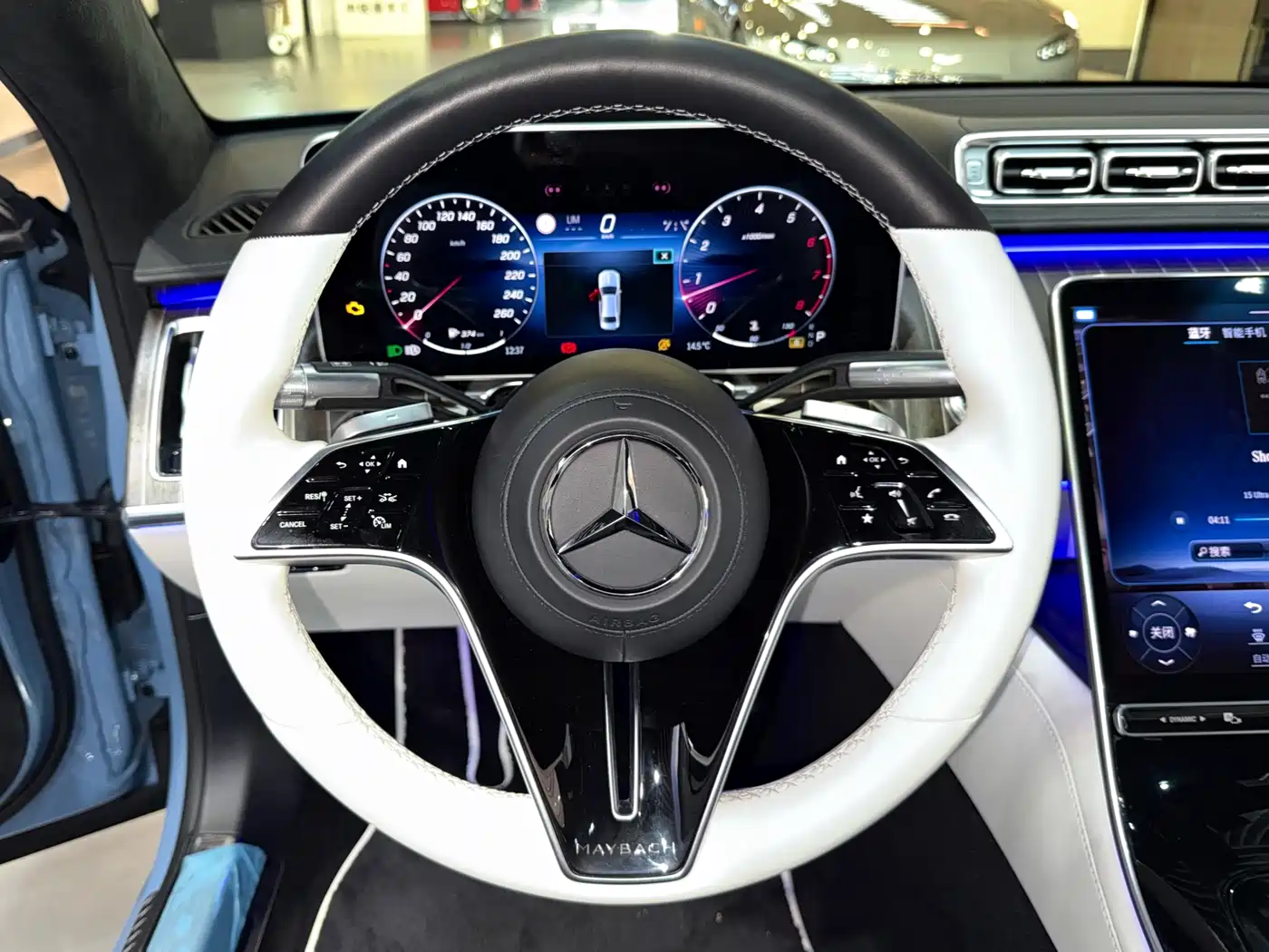 Mercedes-Benz Maybach S-Class 2022 S 680 4MATIC Craftsmanship Limited Launch Edition фото 7