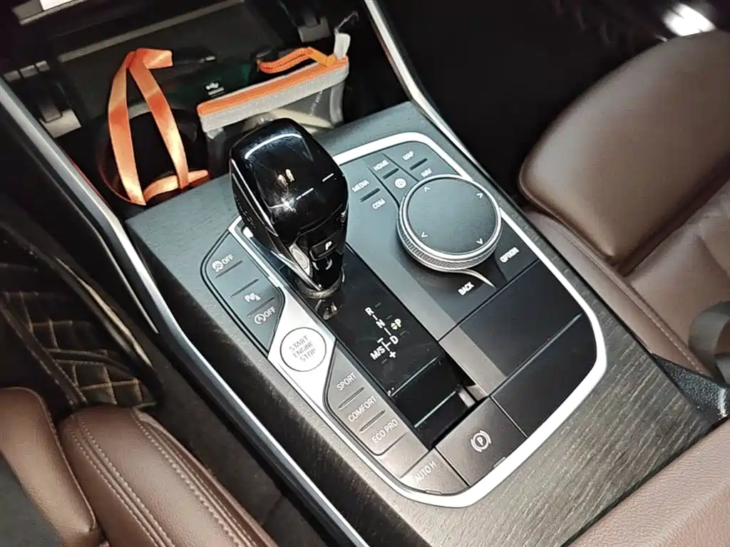 BMW 3 Series 2022 Facelift 325i M Sport Package фото 14
