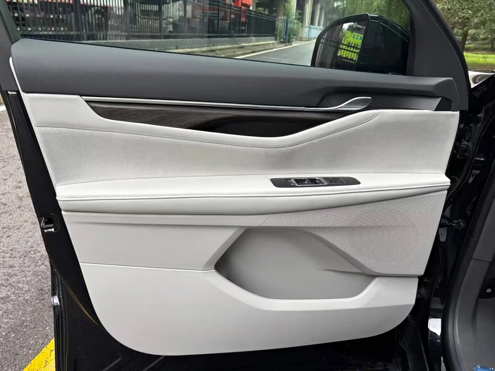 Фото 7 - Ford Edge