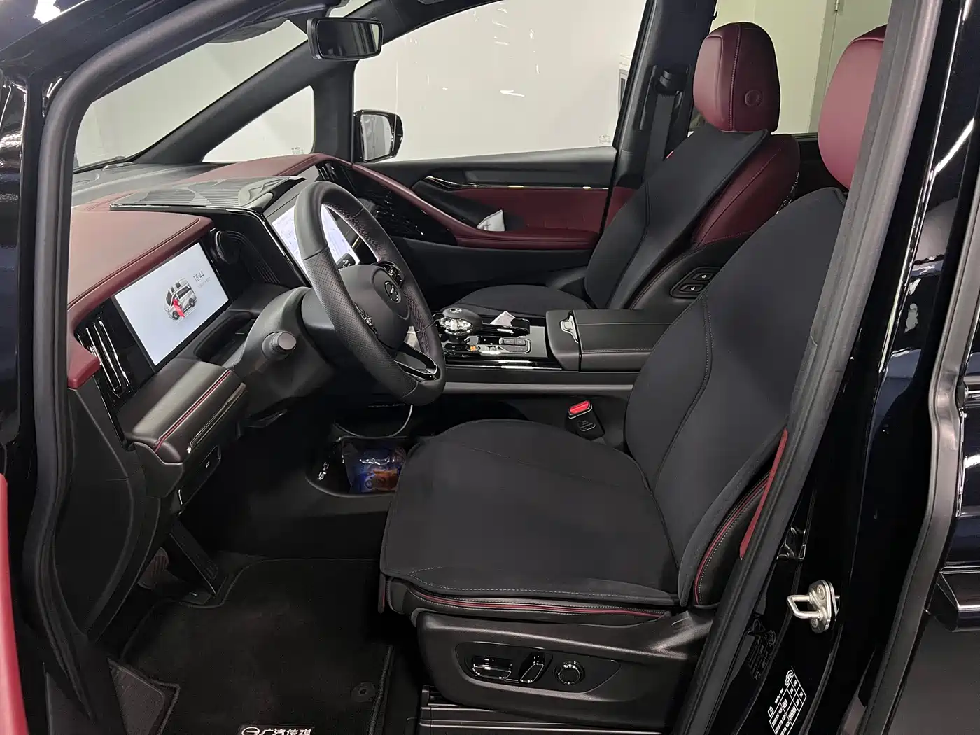 GAC Trumpchi Trumpchi M8 2023 Model Master Series 400T Flagship Edition фото 5