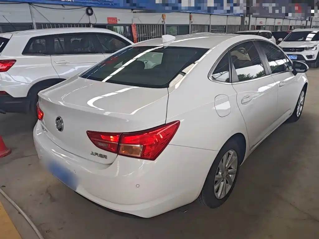 Buick Verano 2018 Sedan 15S Automatic Progressive фото 7