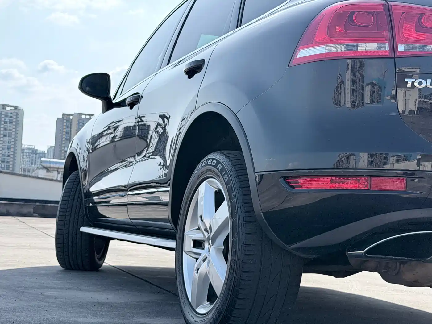 Volkswagen Touareg 2011 3.0TSI Luxury фото 8