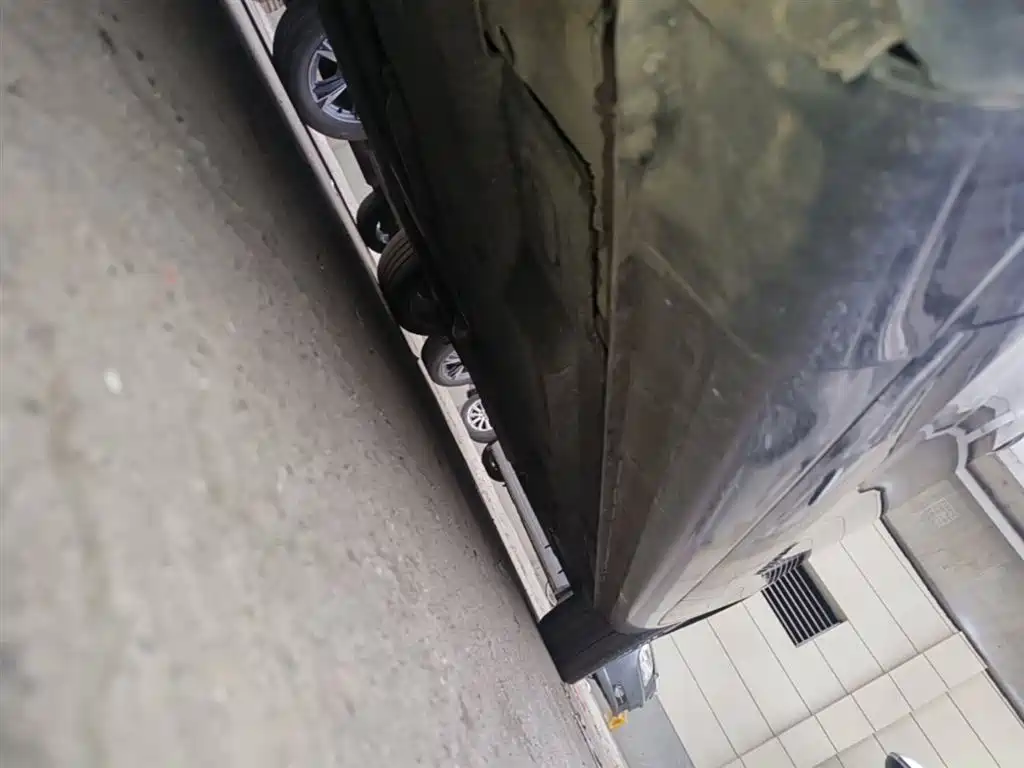 Hongqi H5 2022 Classic Facelift 1.5T DCT Flag Rhythm Edition фото 22