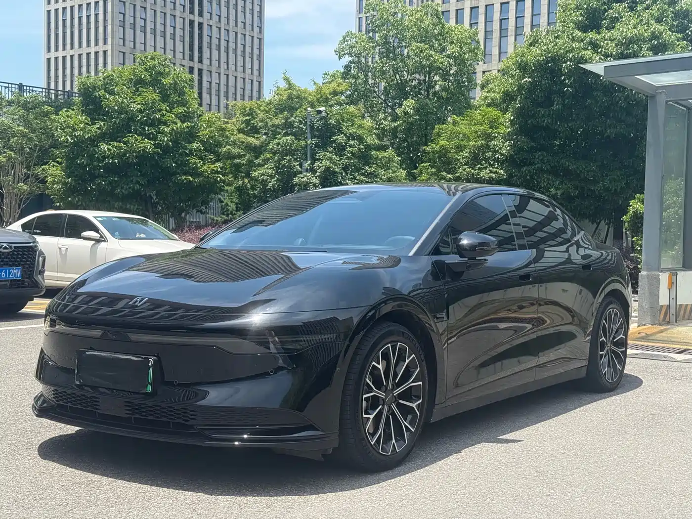 ZEEKR 007 2024 RWD Enhanced 75kWh