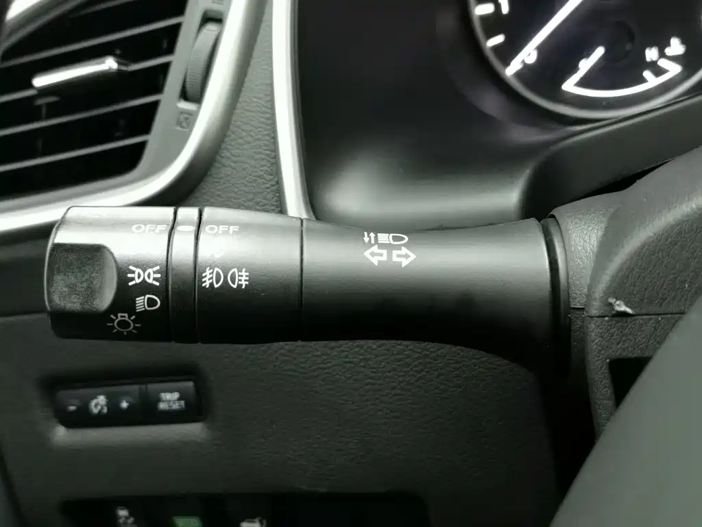 Nissan Murano 2019 2019 2.5L XL 2WD Smart Connect Luxury (China V)