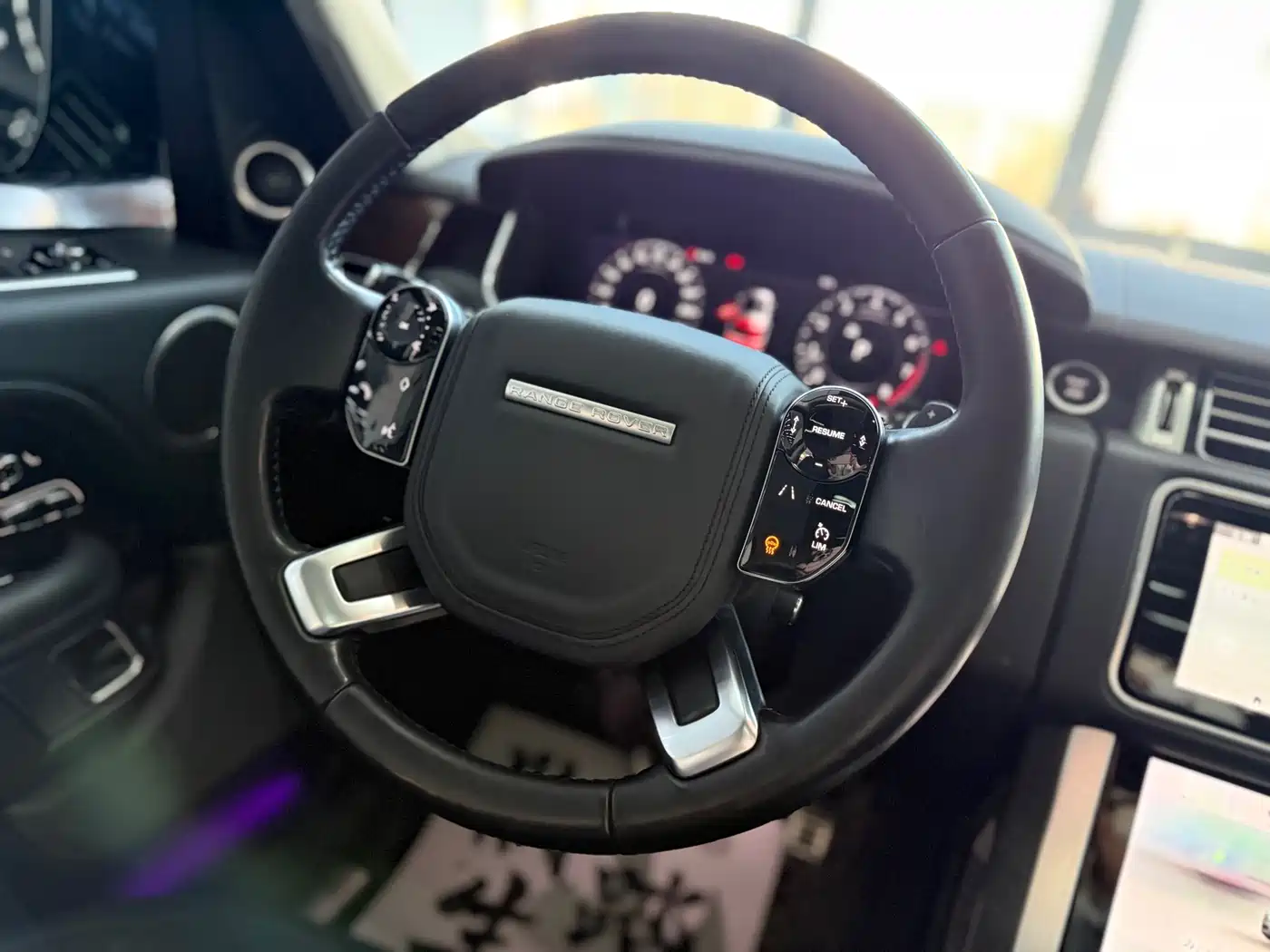 LAND ROVER RANGE ROVER