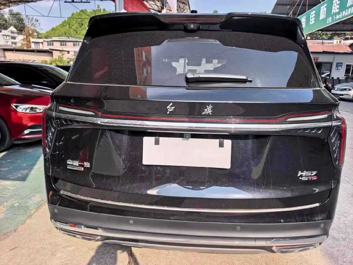 Hongqi HS7 2023 2023 2.0T Automatic 4WD Flag Leader Edition (6-seater)