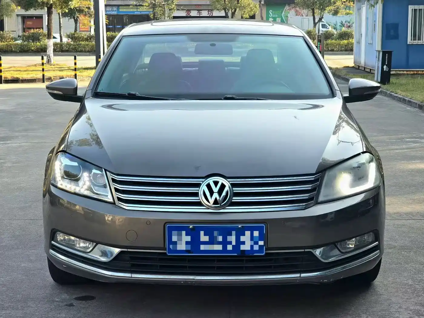 Volkswagen Magotan 2013 1.8TSI Luxury фото 2