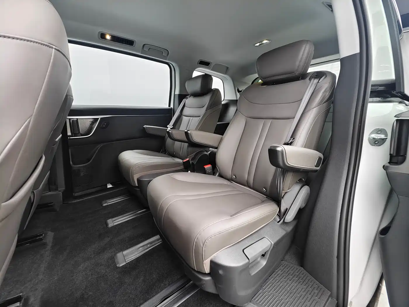 SAIC Maxus Dajia 7 2024 Facelift Super Hybrid Long Range Enjoyment Edition фото 17